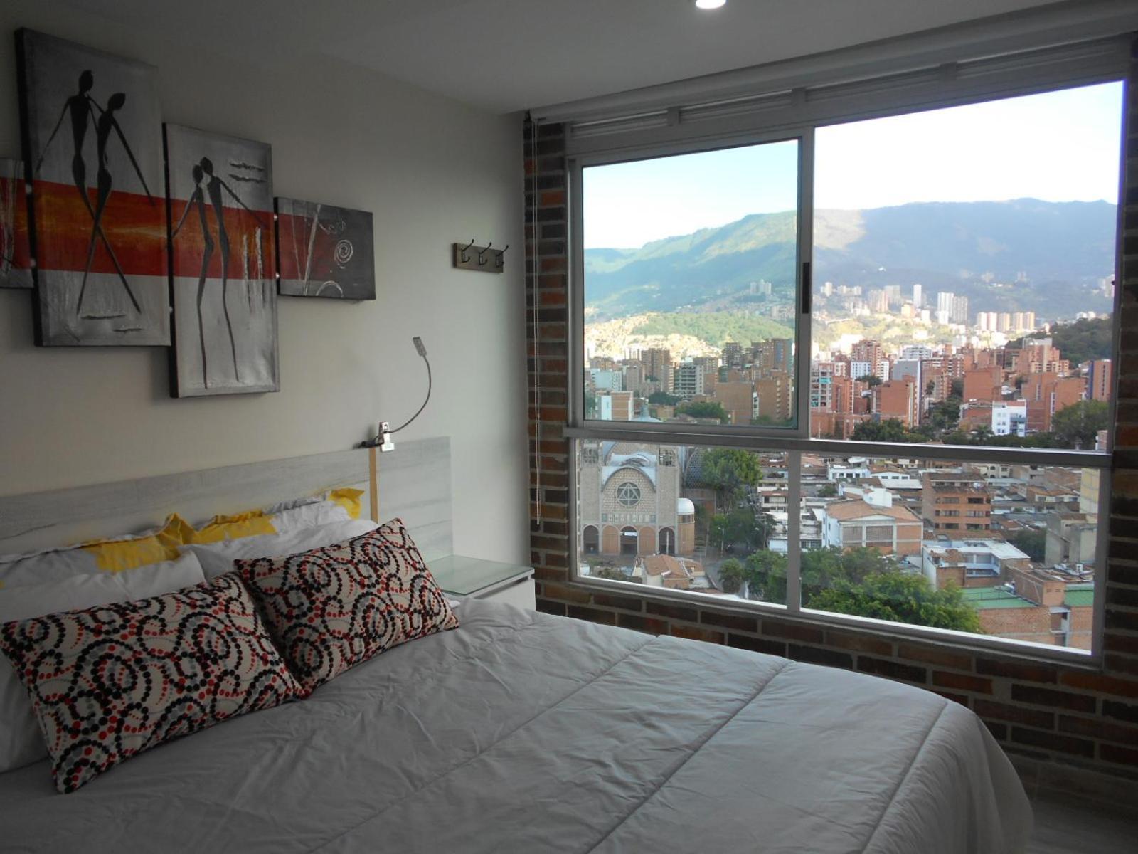 All Inclusive Suites Medellín Esterno foto